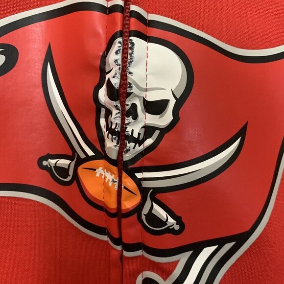Tampa Bay Buccaneers Men's Medium Red NFL Team Apparel TX3 Warm Zip Jacket - Picture 3 of 11